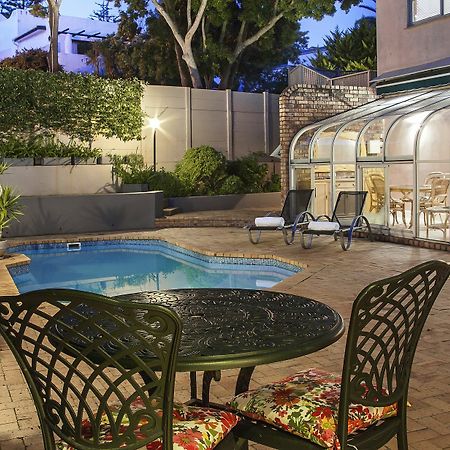 Maroela House Guest Accommodation เบลวิลล์ ภายนอก รูปภาพ